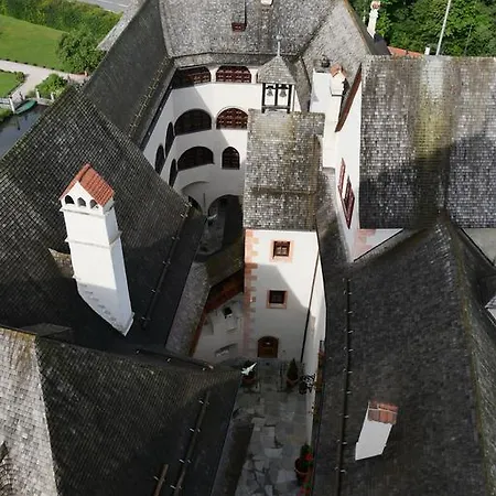 Schloss Matzen Hotel