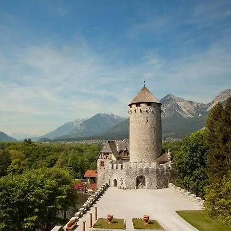 Schloss Matzen ריית אים אלפבכטל