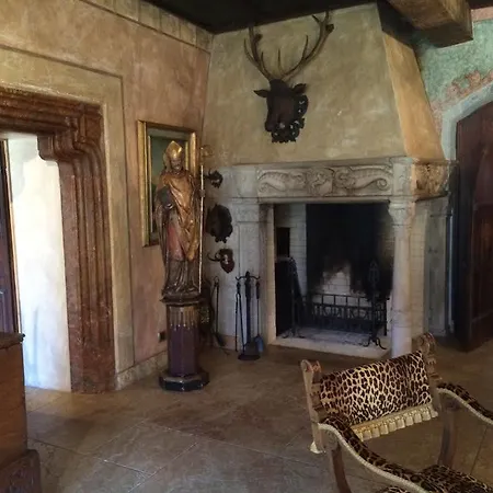 Schloss Matzen ריית אים אלפבכטל